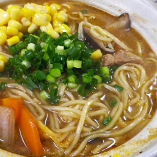 野菜鶏味噌ラーメン鍋